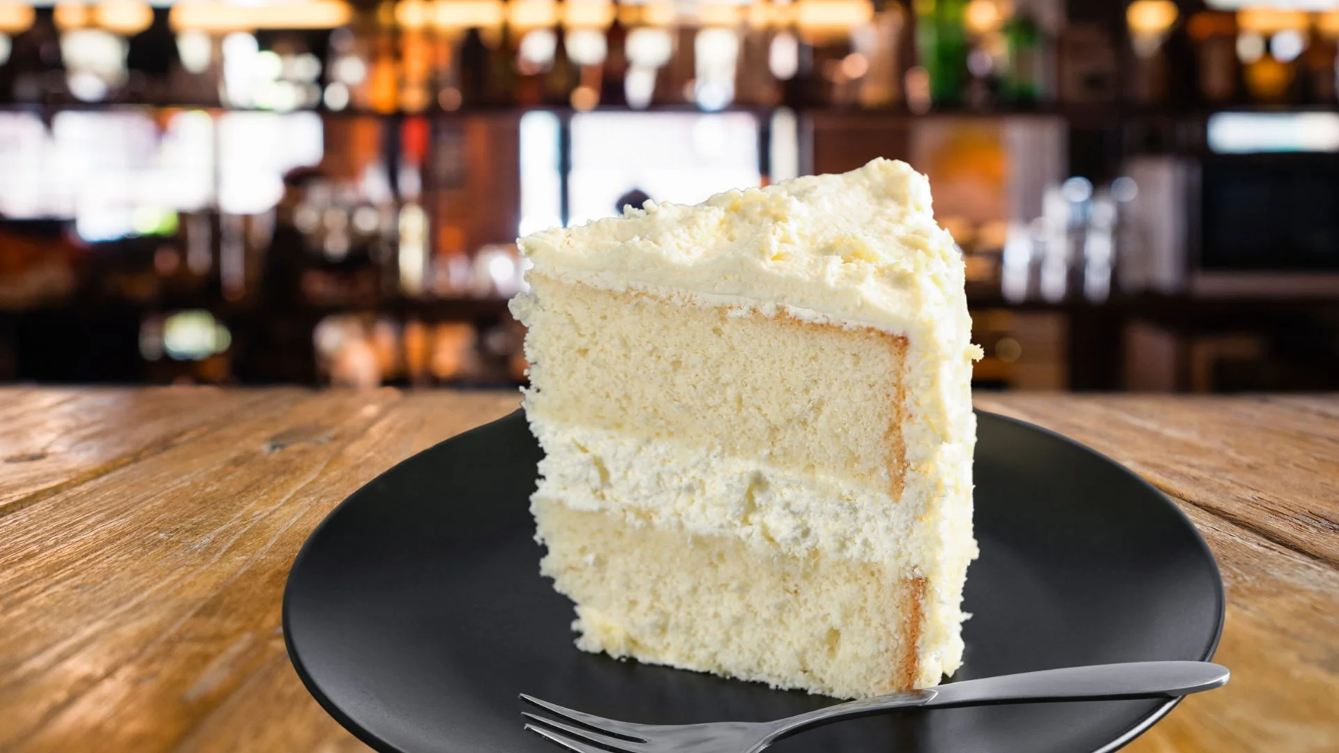Vanilla Cake With Mayonnaise