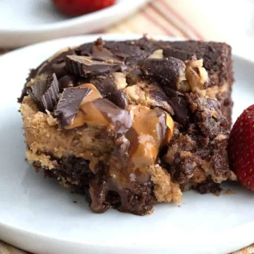 Reese's Peanut Butter Earthquake Cake